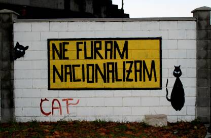 Nacionalizam grafit Grafit na ogradi