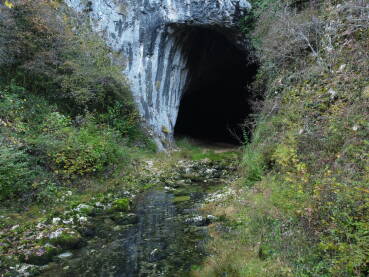 Pećina Dabar Ulaz u pećinu Dabar