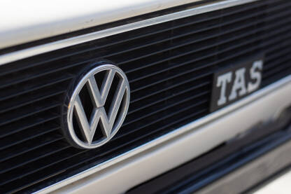 Znak Volkswagen, Tvornica automobila Sarajevo
