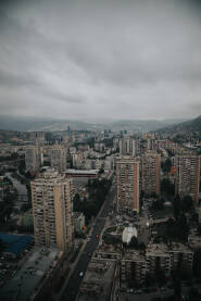 Pejzaž Sarajeva Pejzaž Sarajeva iz Bosmal zgrade