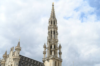 Brisel, Belgija: Historijske zgrade u centru grada. Brisel, Belgija: Historijske zgrade u centru grada. Grand Place je centralni trg u Briselu.