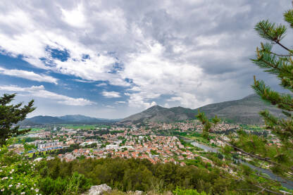 Panorama Trebinja sa brda Crkvina
