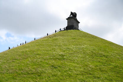 Belgija: Waterloo memorijal u Belgiji. Belgija: Waterloo memorijal u Belgiji. Spomenik. 1815. kod Waterlooa je poražena francuska vojska pod komandom Napoleona.