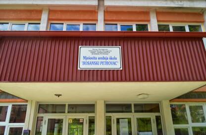 Mješovita srednja škola Bosanski Petrovac.