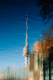 Refleksija TV tornja u vodi, Berlin