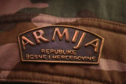 Armija BiH, značka Značka na uniformi