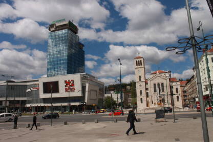 Naselje Marindvor u Sarajevu sarajevo marindvor crkva sv. josipa i centar alta i centar unitic