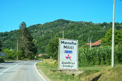Milići, Bosna i Hercegovina. Milići, Bosna i Hercegovina. Tabla na sa oznakom mjesta.