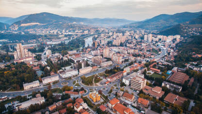 Zenica dronom Zeničke panorame dronom.