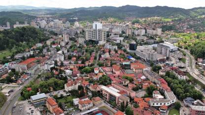 Centar grada Tuzla iz zraka