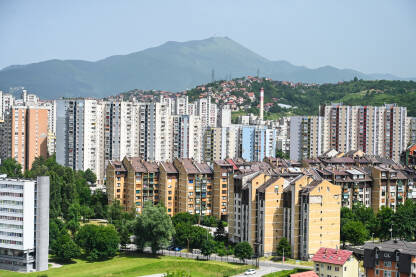 Sarajevo, Bosna i Hercegovina. Stambene zgrade Sarajevo, Bosna i Hercegovina. Stambene zgrade u gradu. Alipašino polje i Vojničko naselje. Opština Novo Sarajevo.