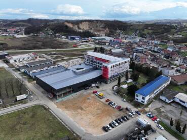 Tržni centar Melka city, Velika Kladuša Izgradnja tržnog centra Melka city u Velikoj Kladuši.