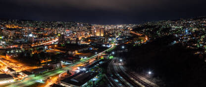 Noćna fotografija Sarajeva