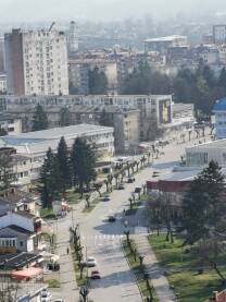 Pogled sa Dobojske Tvrdjave Gradine na Centar grada.
