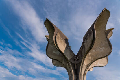 The Stone Flower memorial monument to the victims of Ustasha during World War II in Jasenovac, Croatia III Spomen spomenik žrtvama ustaštva tokom Drugog svetskog rata u Jasenovcu, Hrvatska