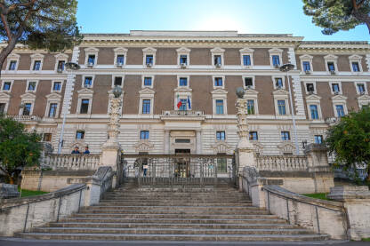Rim, Italija: Sjedište premijera Italije i Ministarstva unutrašnjih poslova. Rim, Italija: Palazzo del Viminale. Sjedište premijera Italije i Ministarstva unutrašnjih poslova. Historijske građevine u gradu.