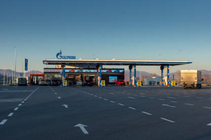 Gazprom Neft benziska pumpa na autoputu Miloš Veliki u Preljini, Čačak