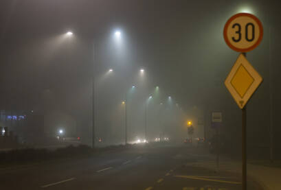 Smog i zagađenje Smog, magla i zagađenje u Zenici.
