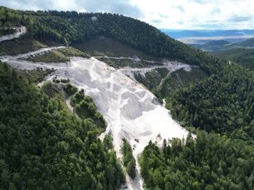 Preduzeće "BH Magnezij & Minerali", koje kontrolira njemačka kompanija "Magnesium for Europe", planira izgradnju i puštanje u rad kompleksa za proizvodnju magnezija na području Kupresa.