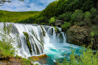 Štrbački buk Vodopad Štrbački buk na rijeci Uni. Nacionalni park Una, Bihać. Bosna i Hercegovina.