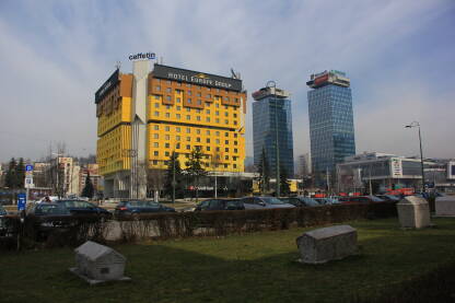 Hotel Holiday, Unitic i Alta, Sarajevo Stecci i hoteli, poslovni i trgovacki centri