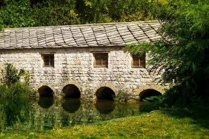 Mlinice kulturno-historijski spomenik na rijeci Bregavi u Stocu.