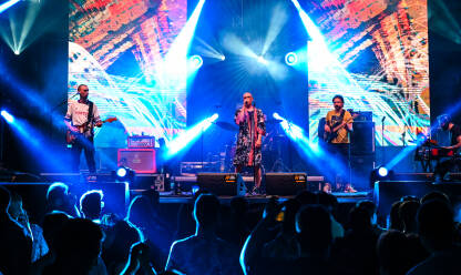 Koncert benda Zoster. Mario Knezović Koncert benda Zoster. Mario Knezović tokom nastupa sa bendom.