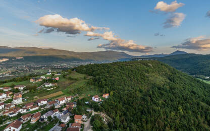 Sokolac Selo Sokolac kod Bihaća, pogled sa Sokolačke kule.