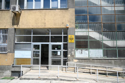 Pedagoški fakultet Univerziteta u Sarajevu. Zgrada Pedagoškog fakulteta.