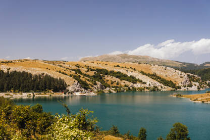 Jezero Klinje kod Gacka