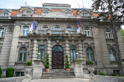 Zgrada opštine i ured gradonačelnika u Nišu, Srbija.