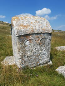 Nekropola stećaka, Ravanjska vrata Nekropola stećaka Ravanjska vrata na Kupreškoj visoravni, između sela Mušić i Gornje Ravno, pod zaštitom UNESCO-a, kao svjetska baština, od 2016. godine.