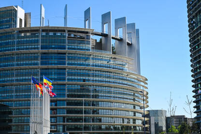 Evropski parlament Evropski parlament, Strasbourg, Francuska. Zgrada EU parlamenta. Institucije Evropske unije.