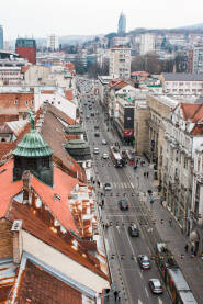 Panorama grada Sarajeva sarajevo, titova ulica, sa hotela Heco