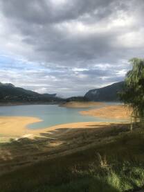 Ramsko jezero Ramsko jezero nakon kise.Uzivanje u pogledu i prirodi.