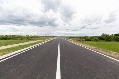 Obilaznica Brčko Najveći infrastrukturni projekt u Brčkom, vrijedan više od 27 miliona eura – obilaznica oko grada Brčko duga je 18,86 kilometara.