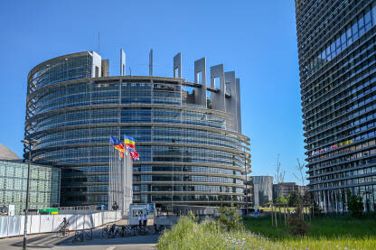 Evropski parlament Evropski parlament, Strasbourg, Francuska. Zgrada EU parlamenta. Institucije Evropske unije.
