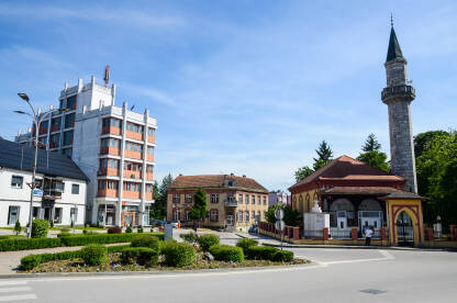 Velika Kladuša Velika Kladuša, centar grada.