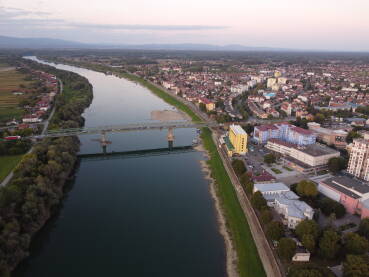 Grad Gradiska Gradiska grad smjesten je na zapadnom dijelu BIH(Republike srpske) na samoj granici sa Rep.Hrvatskom
