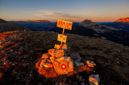 Visočica, Crveni Kuk 1733