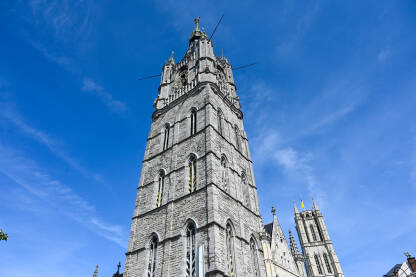 Gent, Belgija Gent, Belgija: Belfry of Ghent. Srednjovjekovna kula u staroj jezgri grada.