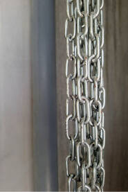 Lanac za ručno podizanje rolo vrata. Rezervna opcija.