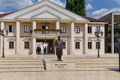 Andrićgrad ili Kamengrad je dio grada, kulturni centar i vrsta etno-sela posvećen nobelovcu Ivi Andriću, koji se nalazi na lokaciji Ušće na samom ušću rijeka Drina i Rzav u Višegradu.